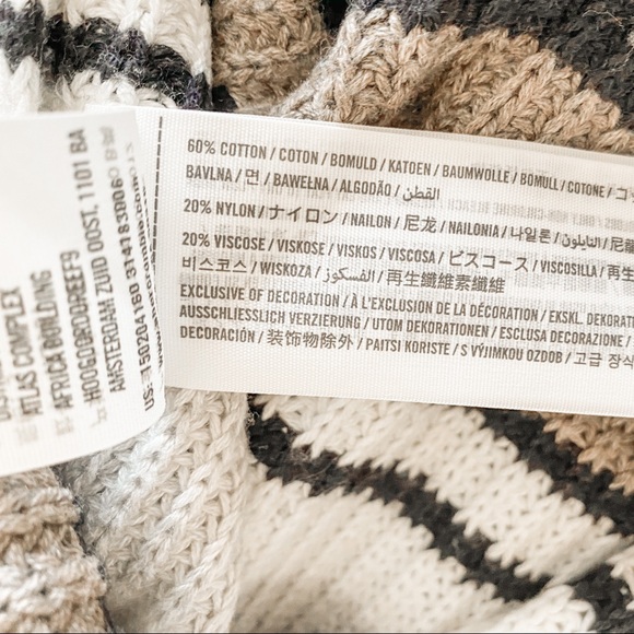 Like new! Abercrombie Striped Knit Sweater Tank - Size Small - Picture 9 of 9